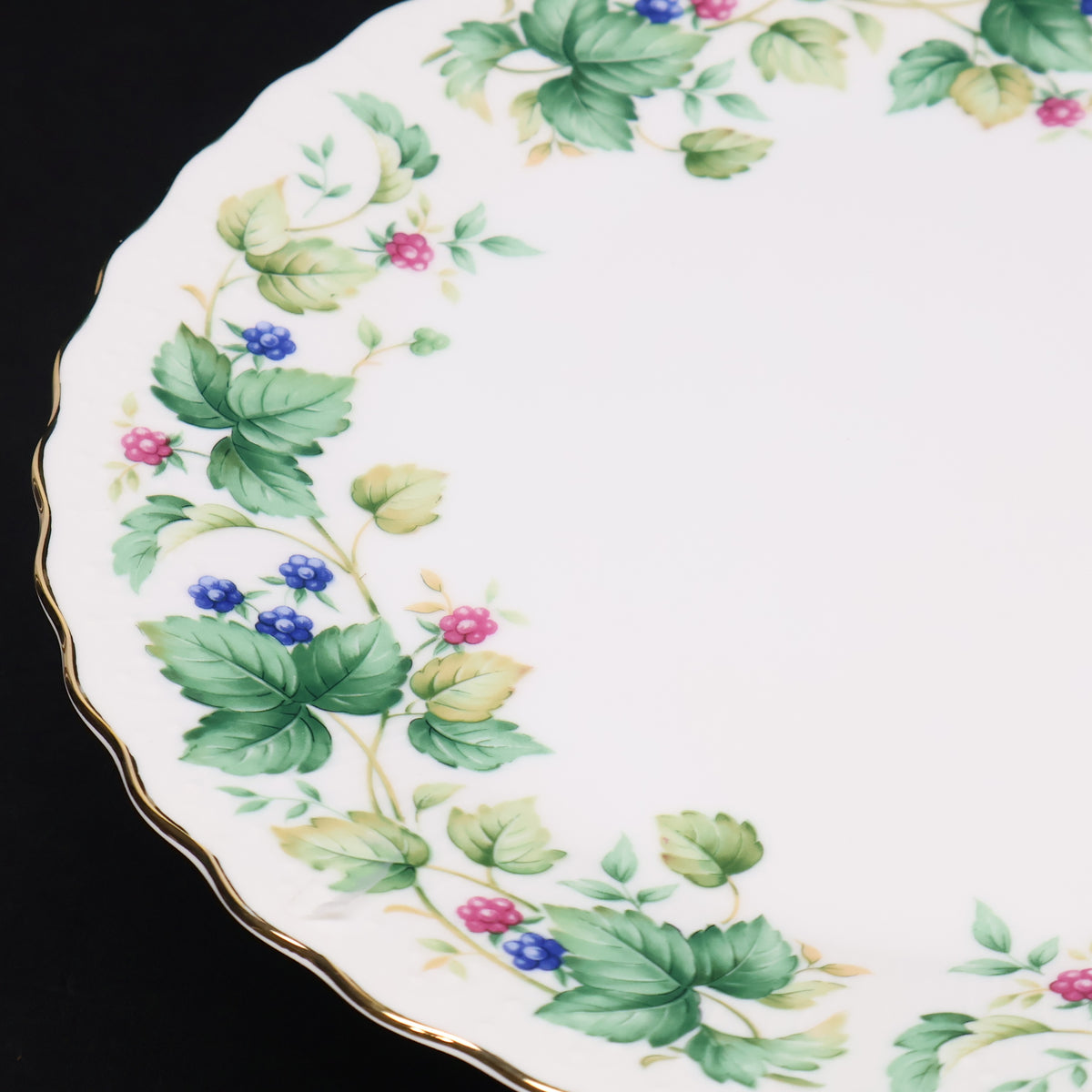 Andrea by Sadek Vineyard Pattern Cake Plate