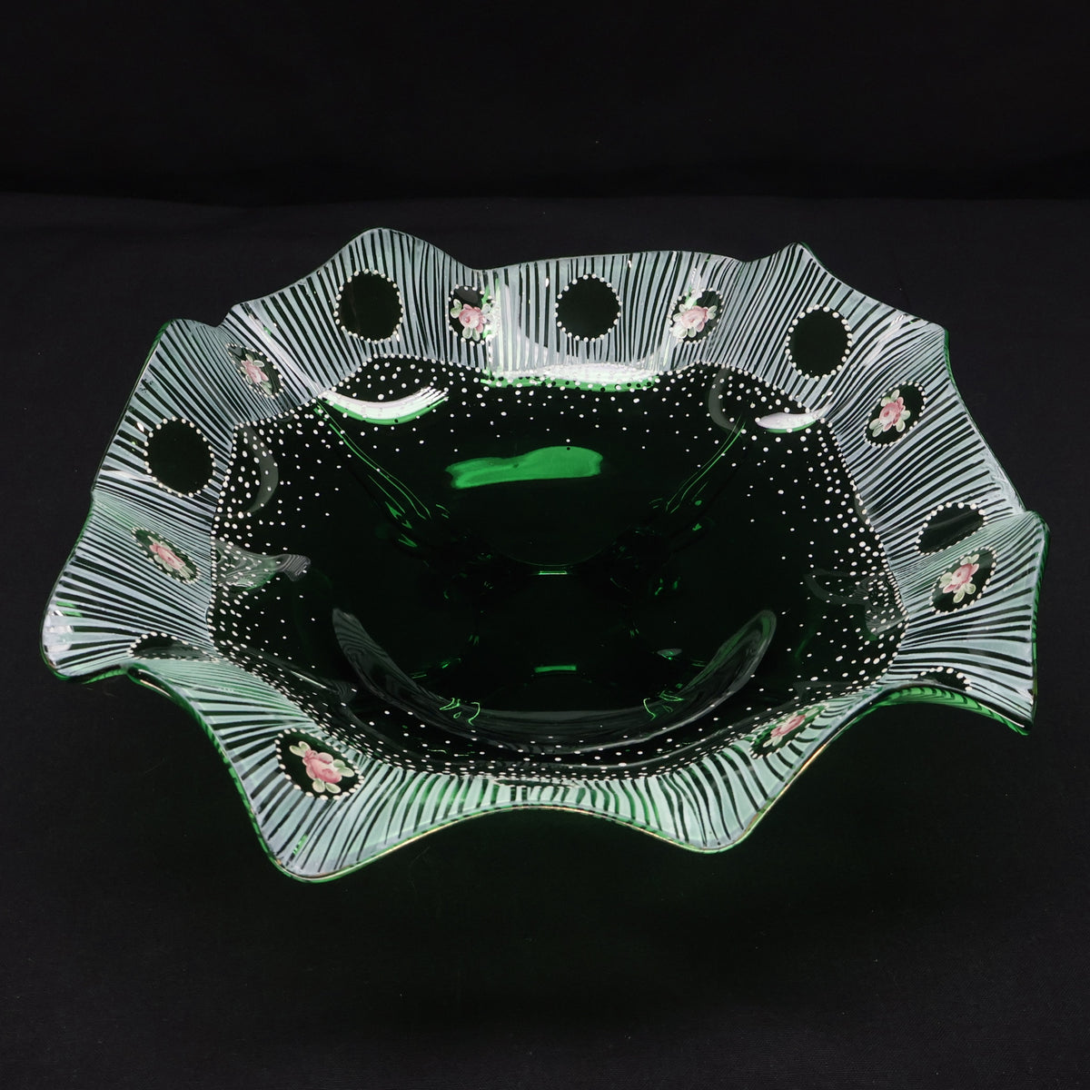 Cambridge Green Glass Bowl with Charleton Decoration
