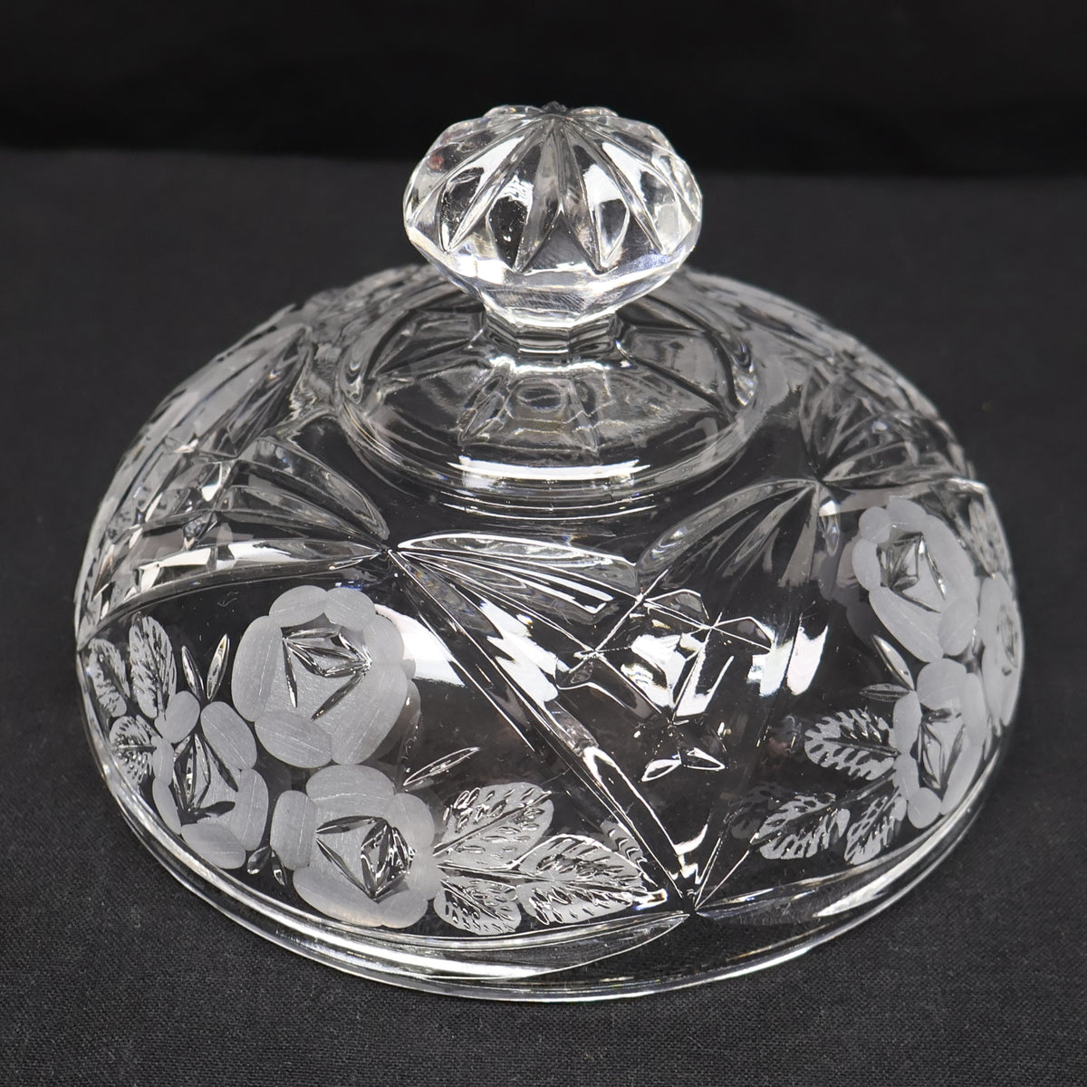 Fifth Avenue Crystal Lidded Candy Dish
