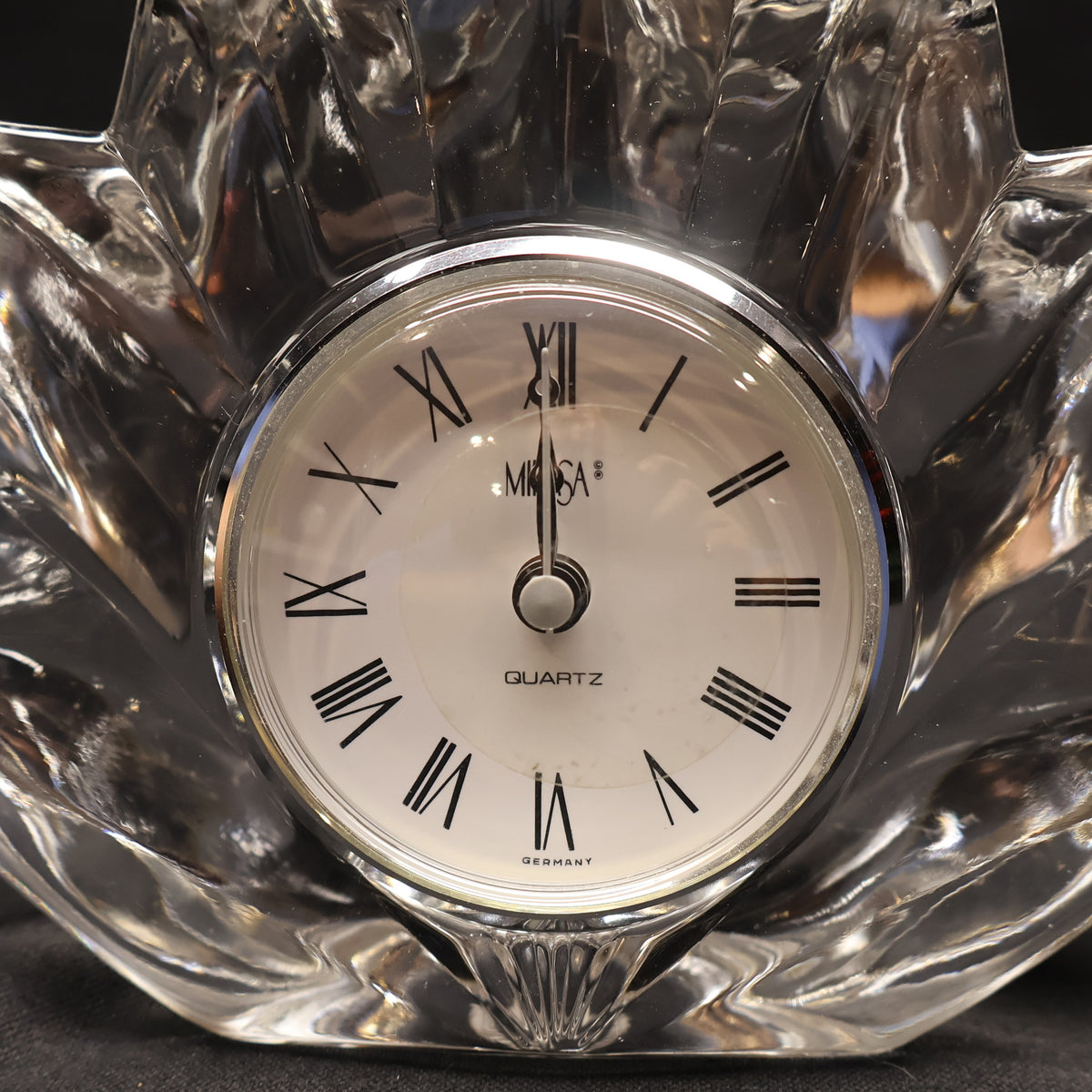Mikasa Fleurisse Crystal Desk Clock