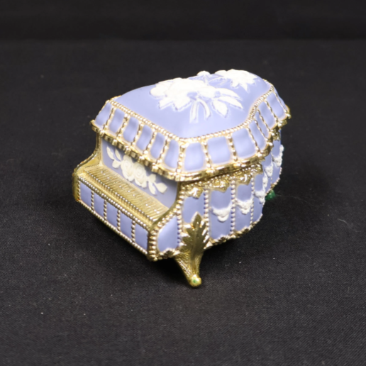 Sankyo Grand Piano Music Box Periwinkle Blue and Gold